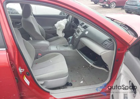 2011 Toyota Camry Le from USA, damaged, VIN 4T1BF3EK4BU652307